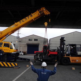 工作機械の搬入☆