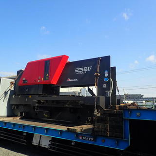 工作機械の搬入☆彡