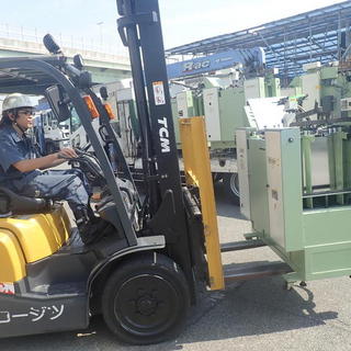 印刷機械の搬入★