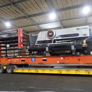 工作機械バンニング☆彡 スペシャルコンテナ‼